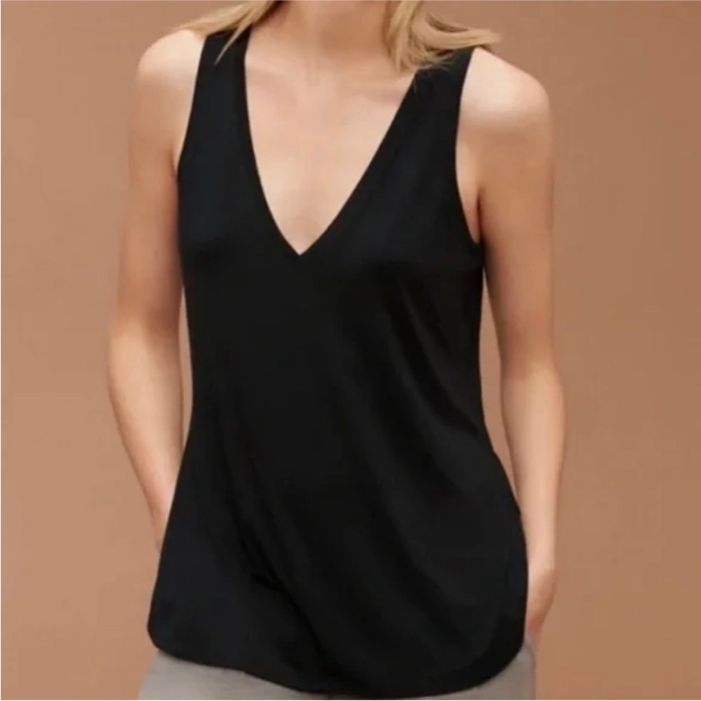 Aritzia Babaton Zayn Top